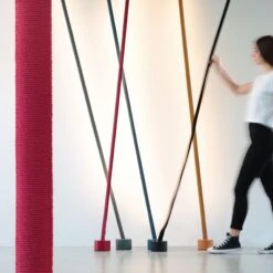 Lampadaire LED ELASTICA En Tissu En Rouge