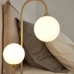 Lampe à Poser FLOW En Métal Couleur Laiton Et Verre Opale Blanc -BRILLIANT Soldes Boutique lampe a poser flow en metal couleur laiton et verre opale blanc keria 2008244 3