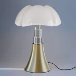 Lampe PIPISTRELLO LED Dimmable Laiton Satiné -BRILLIANT Soldes Boutique lampe pipistrello led dimmable laiton satine martinelli 2101506 3